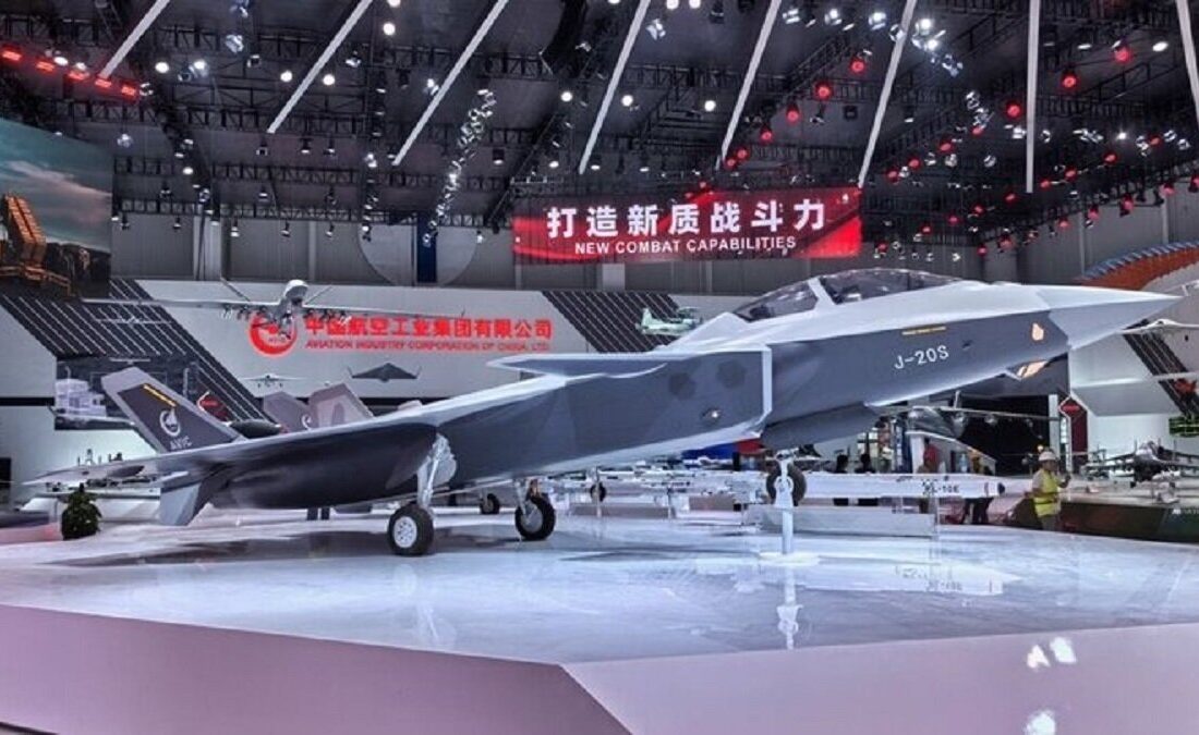 جنگنده فوق سری آمریکا که معادلات نبرد هوایی را تغییر می‌دهد؛ فرمانده پنهان در کابین دوم!