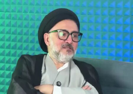 ابطحی: هواداران امیر تتلو از همایون شجریان پرشمارترند!