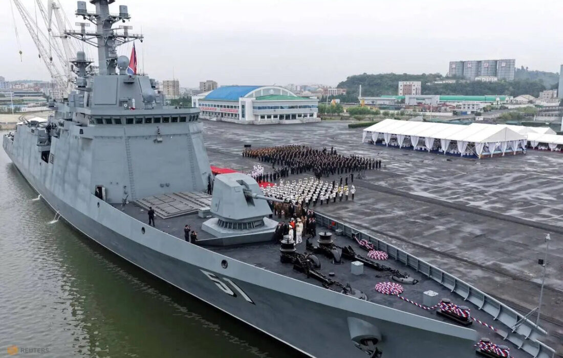 رونمایی کره شمالی از ناوشکن 5 هزار تنی با حضور کیم جونگ اون + تصاویر
