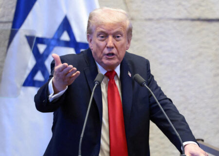 تقاضای جنجالی ترامپ برای بخشش یک مجرم سرشناس!