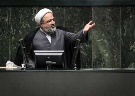 رسایی: یارانه‌ باید به نیازمندان واقعی برسد