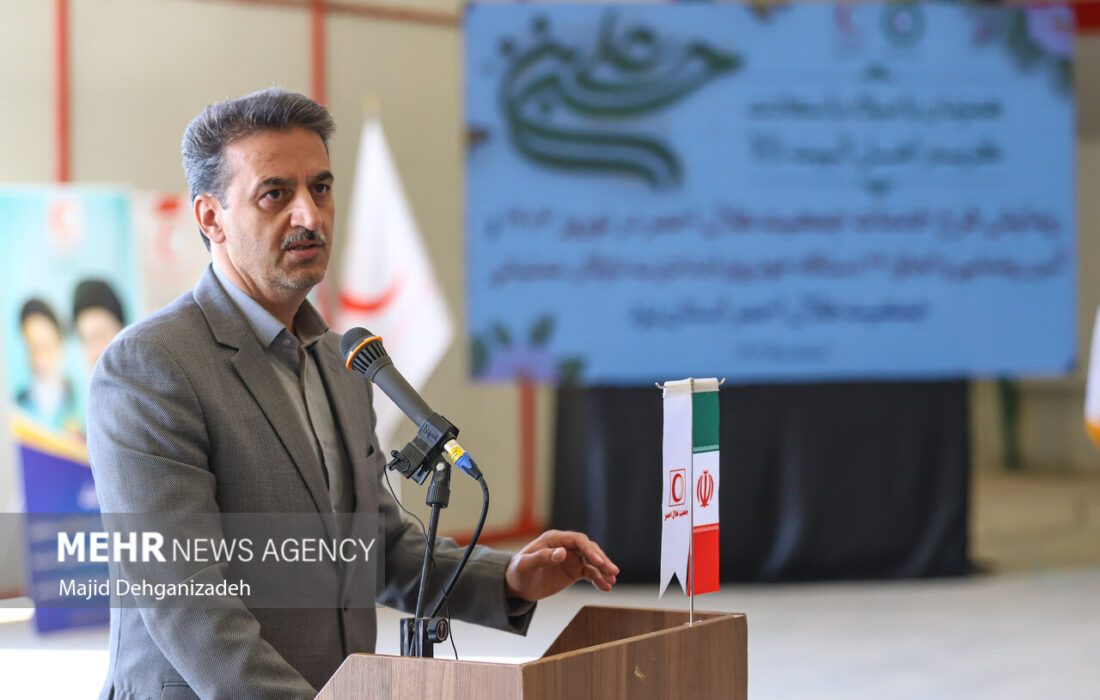 طلایی مقدم خواستار رفع موانع سرمایهگذاری شهری در یزد شد