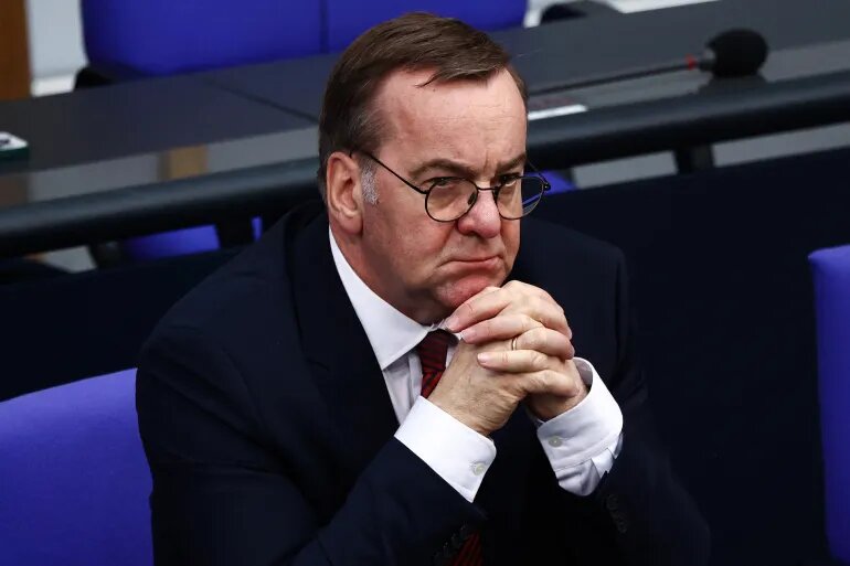 وزیر دفاع آلمان: پوتین از واکنش احتمالی آلمان به خوبی آگاه است