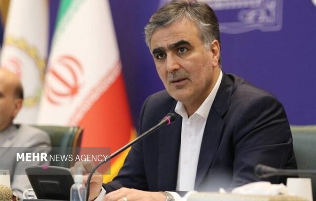 بانک مرکزی به دنبال مهار همزمان بازار ارز رسمی و غیررسمی