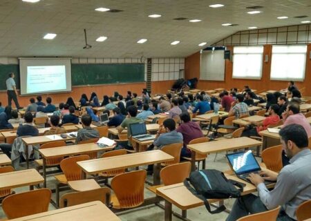 الزام وزارت علوم برای پذیرش در دوره‌های استاد محور