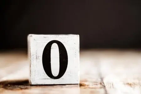 تعبیر خواب صفر: دروازه‌ای به سوی آغازهای نو یا نمادی از تهی بودن؟