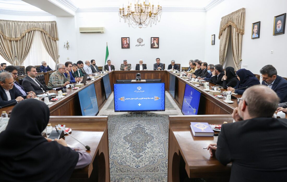 عارف: لزوم رعایت اصول اخلاقی در استفاده از هوش مصنوعی