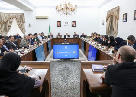 عارف: لزوم رعایت اصول اخلاقی در استفاده از هوش مصنوعی