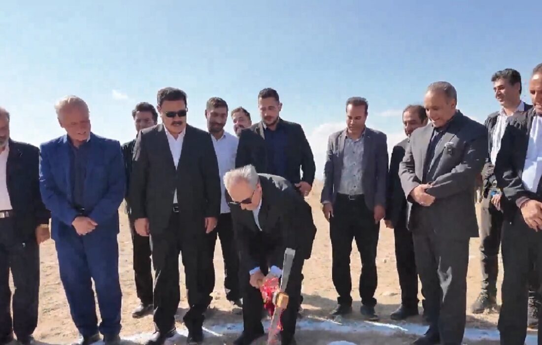 کلید خوردن فاز نخست پروژه آبرسانی به شهرک شهید صیاد شیرازی