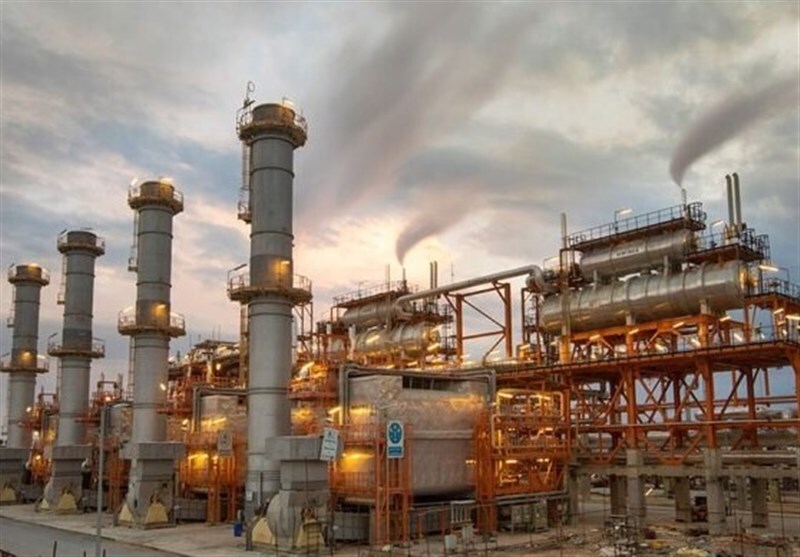 افتتاح فاز دوم نیروگاه برق آلومینیوم المهدی در استان هرمزگان