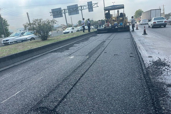 آغاز عملیات روکش آسفالت در محور ساری-میاندورود