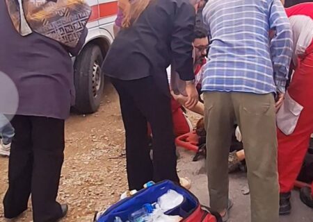 تصادف پژو پارس با موتورسیکلت در محور کوهی‌خیل–جویبار ۵ مصدوم بر جای گذاشت