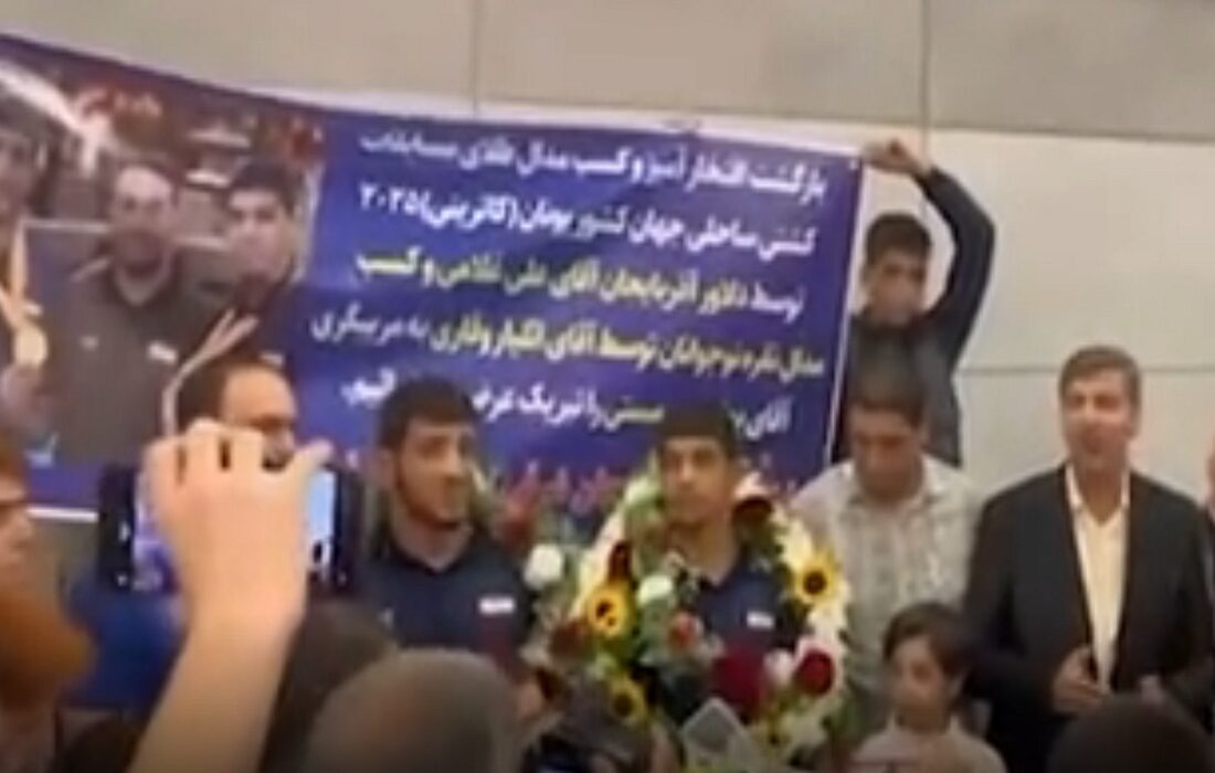 استقبال پرشور از قهرمانان کشتی آذربایجان شرقی