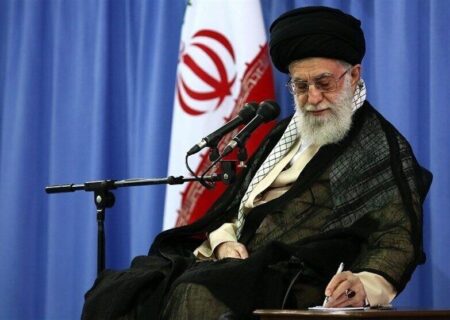 رهبر انقلاب درگذشت همسر آقای آقامحمدی را تسلیت گفتند