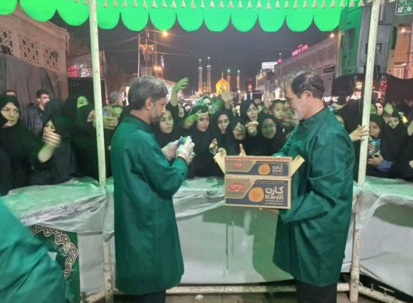 تداوم خدمترسانی موکب بسیج آستان قدس رضوی به زائران حرم حضرت معصومه (ع)