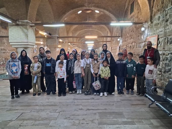 برگزاری یک برنامه تفریحی جذاب برای مادران و کودکان در زنجان