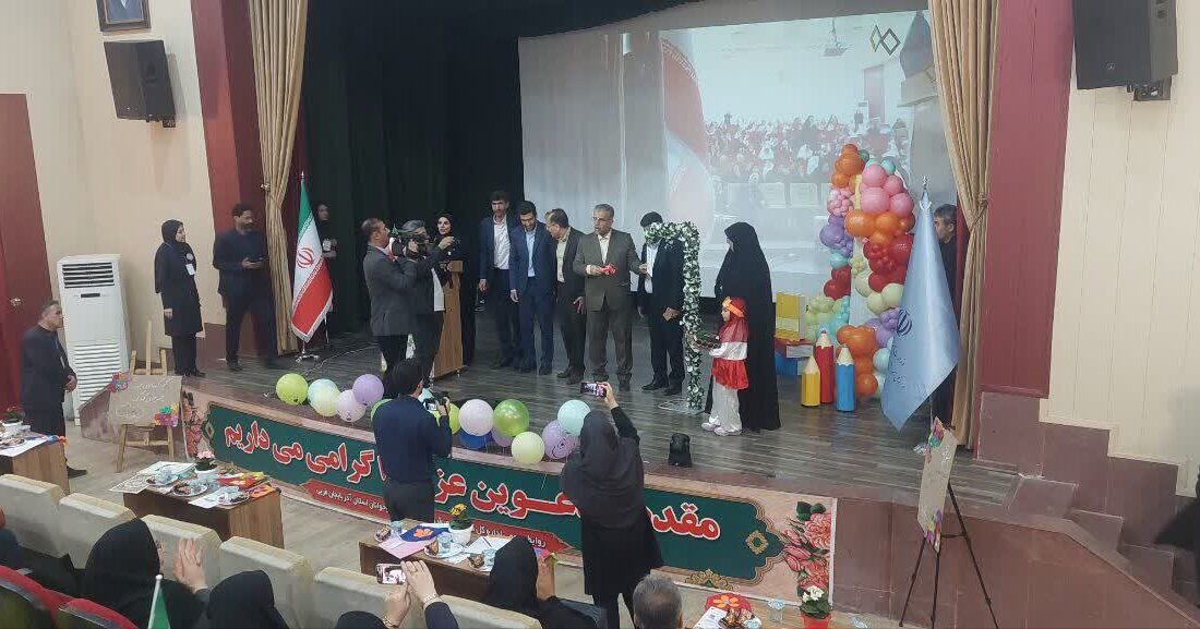 برگزاری باشکوه جشن غنچهها در آذربایجانغربی