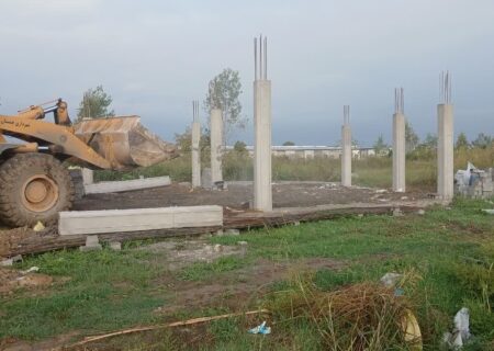 آزادسازی بیش از ۱۲ هزار متر از اراضی تصرف‌شده در چمستان