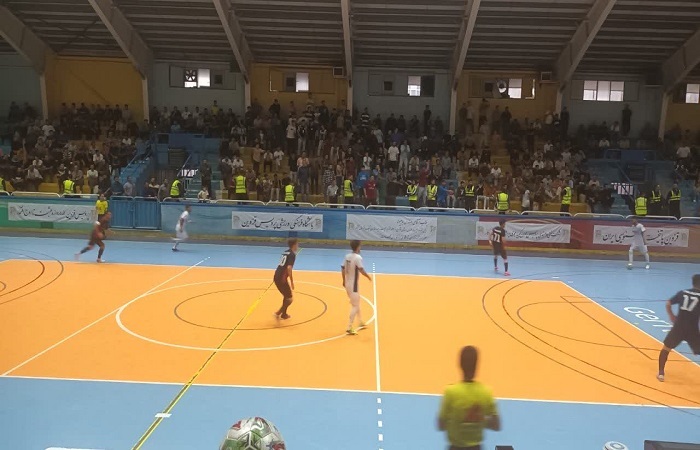 پردیس قزوین، پالایش نفت اصفهان را در لیگ برتر فوتسال شکست داد