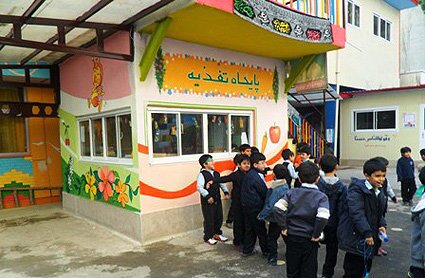 ممنوعیت فروش 19 نوع خوراکی در بوفه‌های مدارس