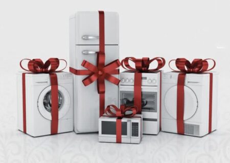 اهدای جهیزیه به زوج‌های جوان تحت پوشش بهزیستی در هرمزگان