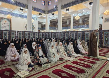 برگزاری باشکوه نماز جماعت دختران نوجوان رشتی در مصلی امام خمینی (ره) رشت