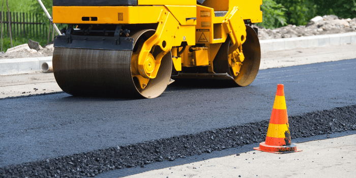 بهسازی معابر اهواز با آسفالتریزی در مساحت ۶۷ هزار مترمربع