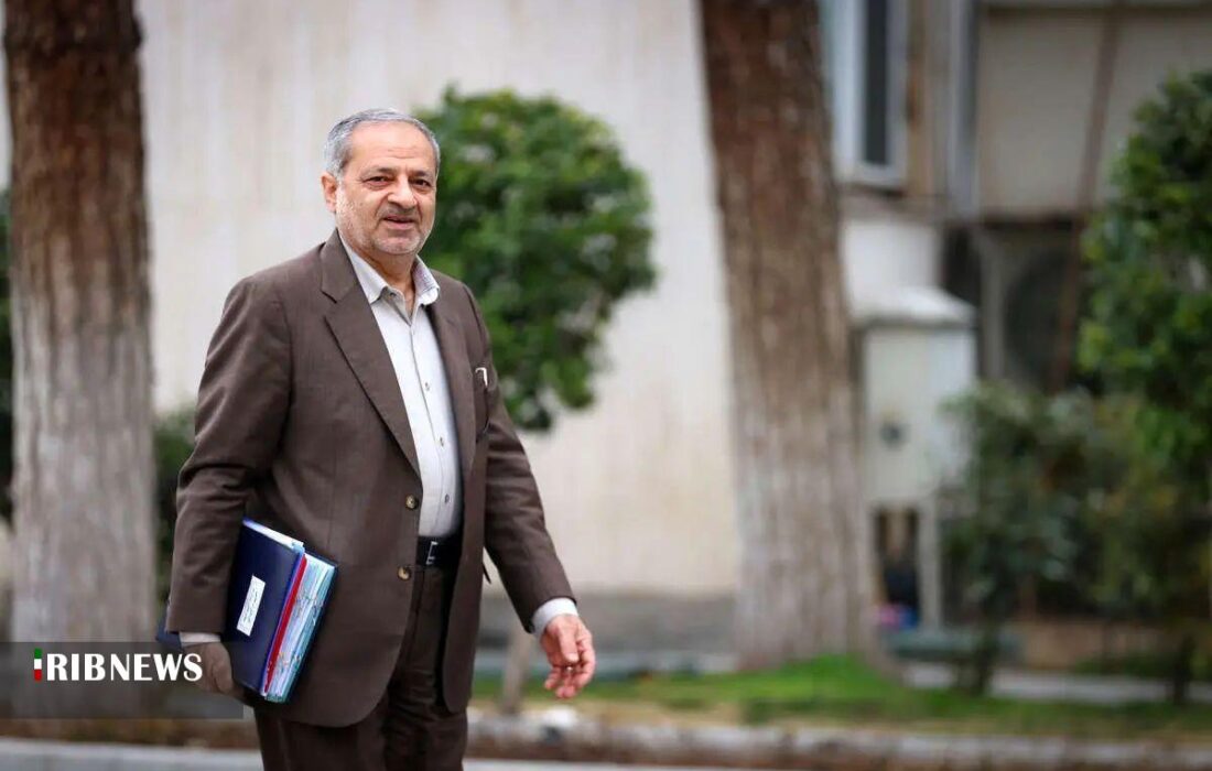 وزیر آموزش و پرورش وارد لرستان شد