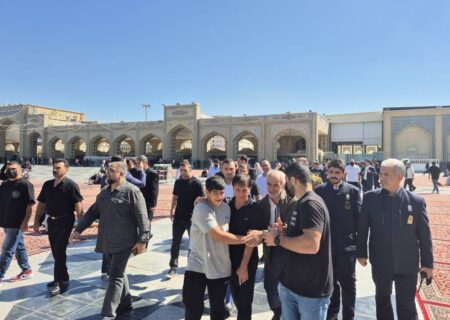 تیم ملی کشتی آزاد و فرنگی ایران در حرم رضوی حاضر شدند