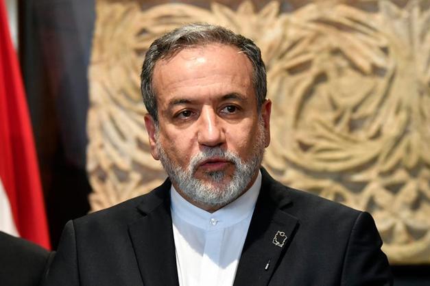 عراقچی از پیگیری صدور ویزای نمایندگان ایران برای مراسم قرعه‌کشی جام جهانی خبر داد