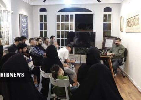 هم‌اندیشی هنرمندان عکاس در پاتوق عکس قم