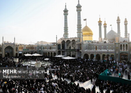 گردشگری زیارتی قم: فرصت‌های طلایی و چالش‌های همیشگی