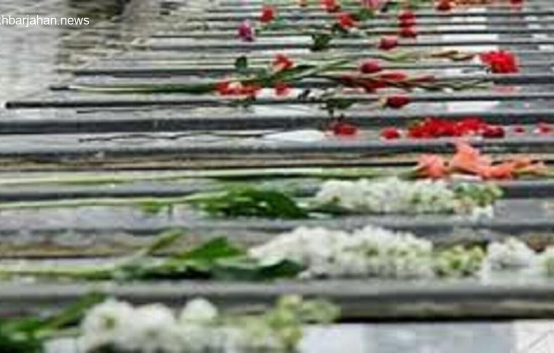 گلزار شهدای تبریز معطر و غبارروبی شد