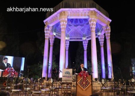 حمایت قاطع وزیر ارتباطات از فعالان هوش مصنوعی برای معرفی گنجینه‌های ادب فارسی