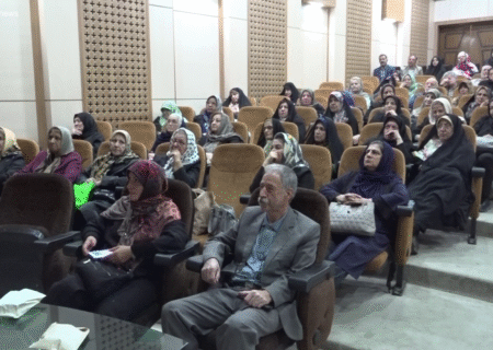 برگزاری همایش شادکامی و شفقت ورزی ویژه سالمندان در همدان