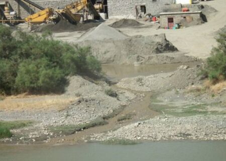 تعطیلی ۲ واحد سنگ‌شکن در پی آلودگی رودخانه هراز