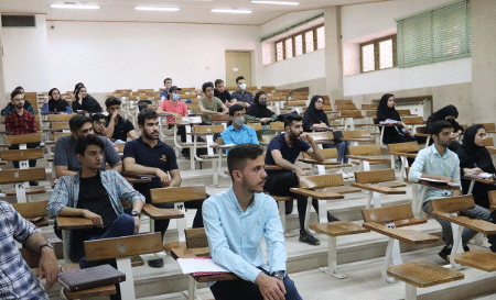 شور و هیجان دانشجویان دانشگاه یزد و آزاد، نویدبخش آغاز سال تحصیلی در یزد