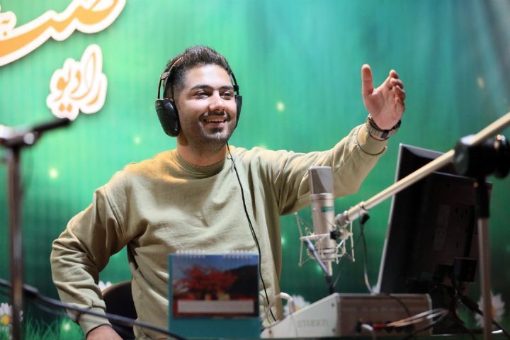 نگاهی به برنامههای رادیو صبا و فرهنگ