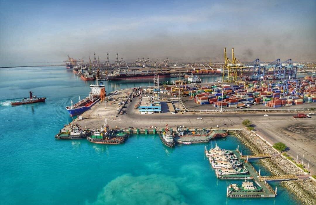 بازدید وزیر اقتصاد از بندر شهید رجایی