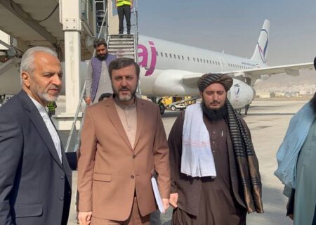 ورود معاون وزیر امورخارجه کشورمان به کابل