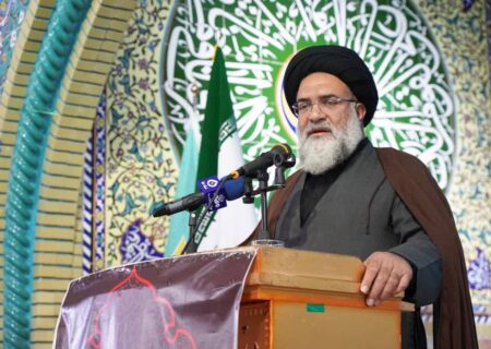 تأکید امام جمعه یاسوج بر تسهیل ازدواج جوانان و تشویق به فرزندآوری