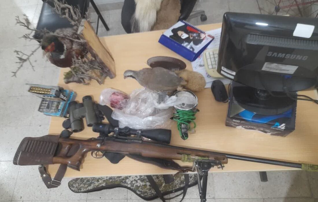 دستگیری شکارچیان متخلف پرندگان در منطقه سبزکوه