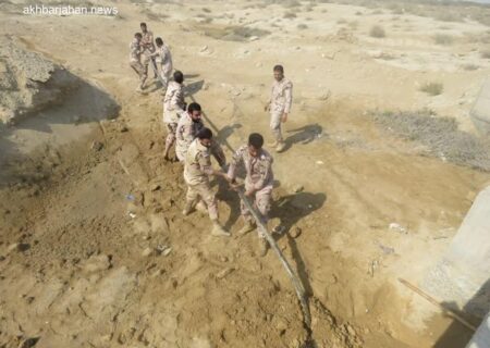 انهدام خط لوله انتقال سوخت قاچاق در سواحل میناب توسط نیروهای امنیتی