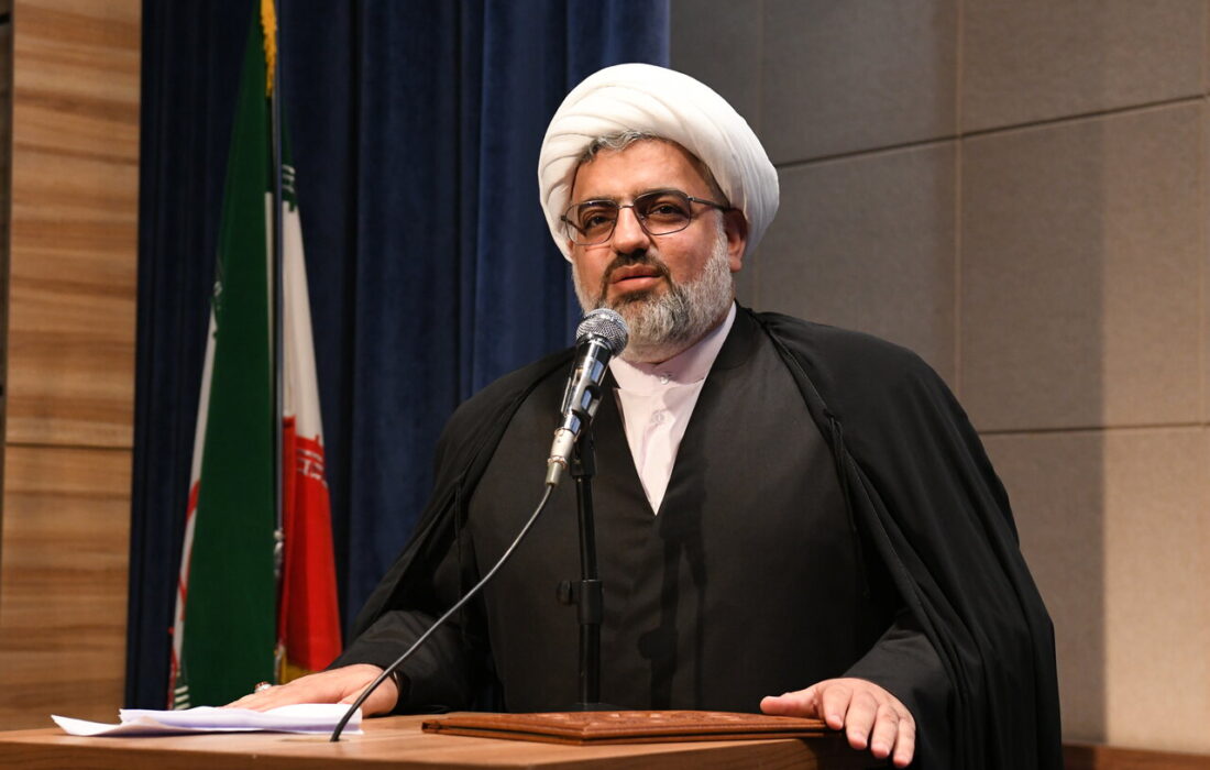 ولدان: لزوم تقویت جایگاه مسجد در جامعه برای ترویج سبک زندگی الهی