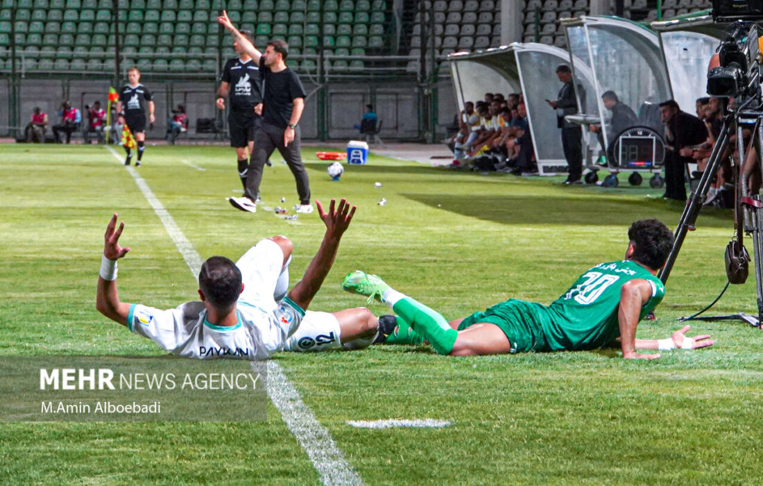 تساوی بدون گل در نیمه اول دیدار مس و پیکان