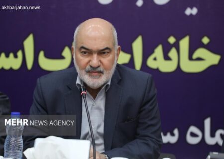 استاندار خوزستان: حامی حقوق بازنشستگان فولاد هستم