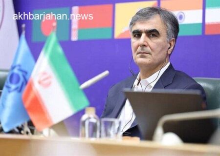 تأکید رئیس بانک مرکزی بر لزوم تعامل قانونمند با شرکت‌های فین‌تک