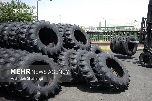 کشف انبار دپوی کود شیمیایی و لاستیک در بندرعباس