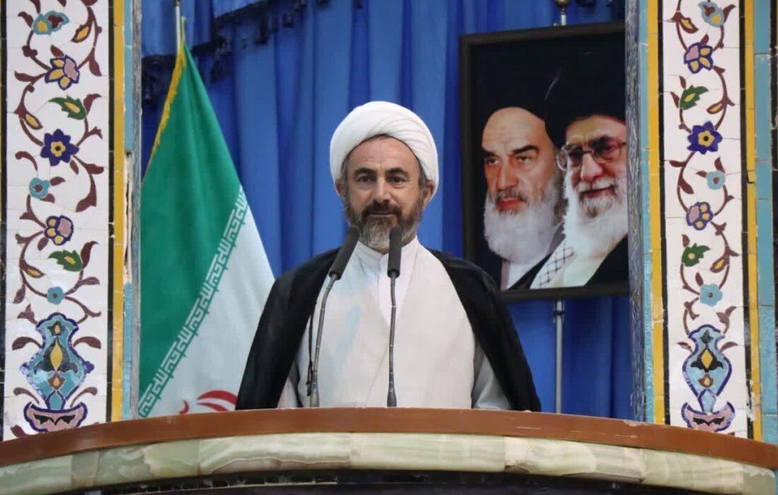 امام جمعه ایلام: رژیم صهیونیستی در گرداب جنایات خود دست و پا میزند