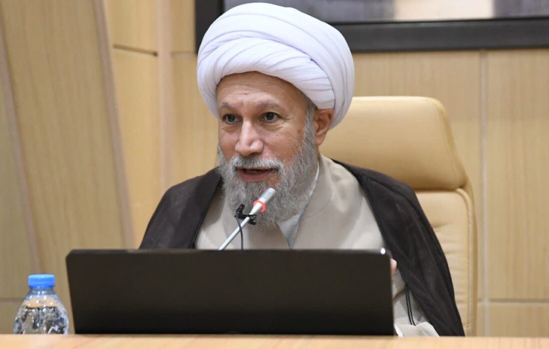 آیتالله دژکام: چالش بزرگ فعالیتهای قرآنی فارس، کمبود مربی است
